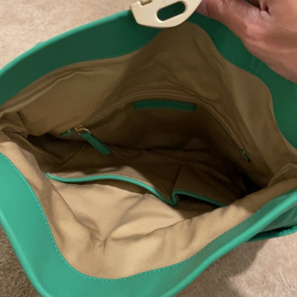 Banana Republic soft leather green purse - Picture 4 of 6